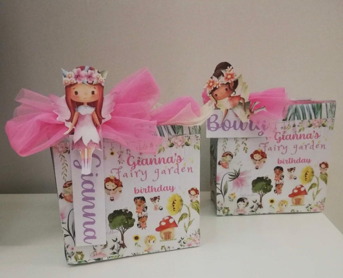 Themed party packs
